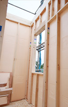 PHOTO：建て方工事３ 『1階壁パネル取り』